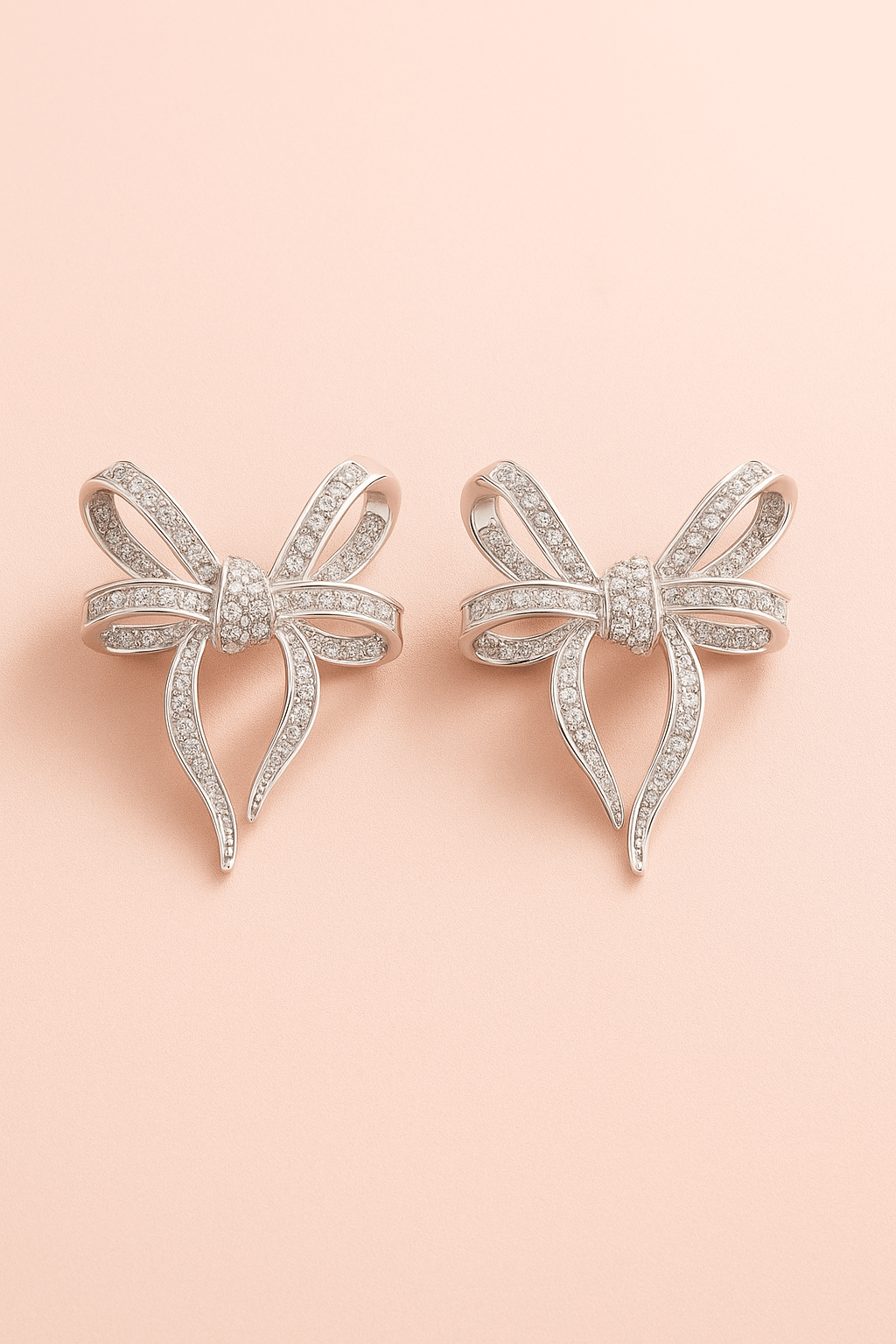 Ohrstecker Sparkling Bow - 925er Sterlingsilber Ohrschmuck für Zuneigung, Verbundenheit und Verspieltheit - VIDINLIS